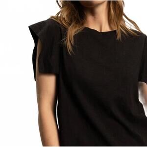 NEW SANCTUARY muscle crewneck tee in black